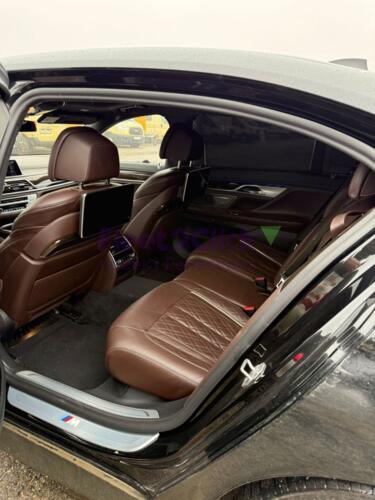 BMW 7-SERIES