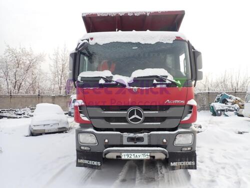 Mercedes-Benz 6832MD