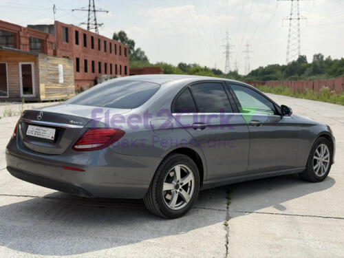 Mercedes-Benz E 200